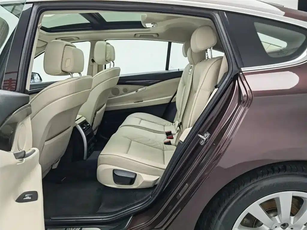 2011 BMW 5 Series GT 535i Elegant Edition — миниатюра 15