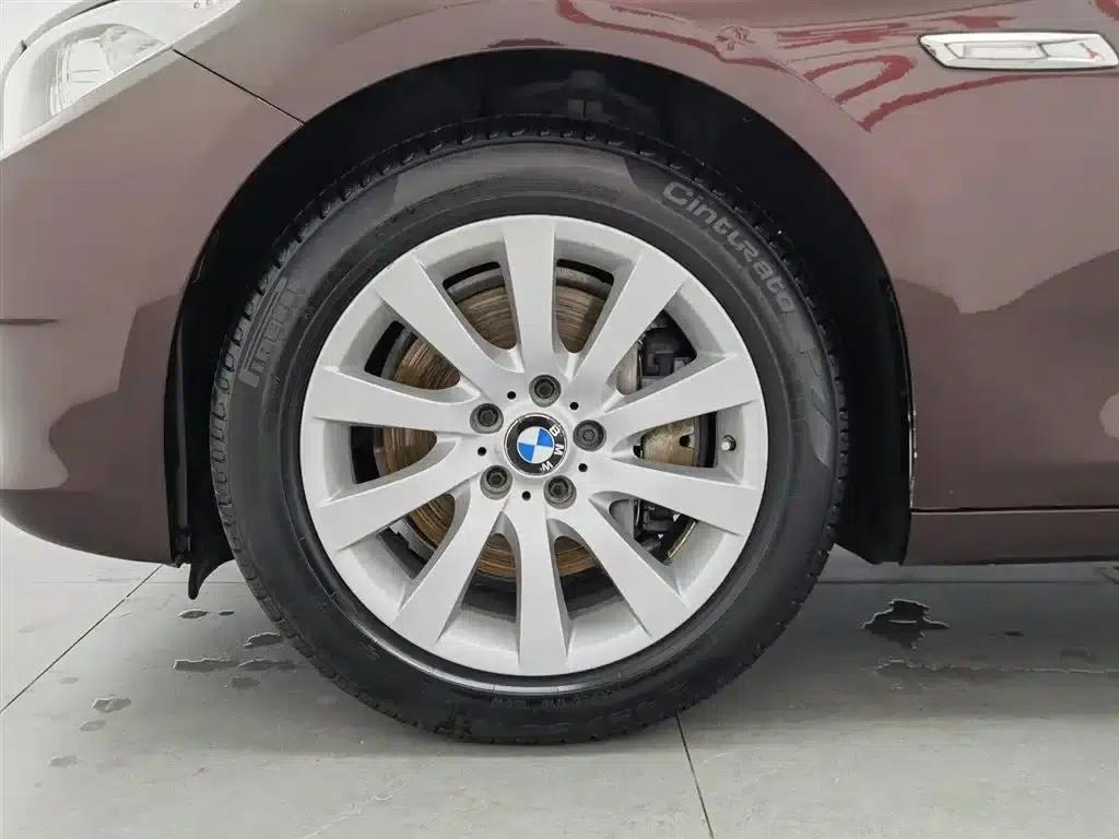 2011 BMW 5 Series GT 535i Elegant Edition — миниатюра 17