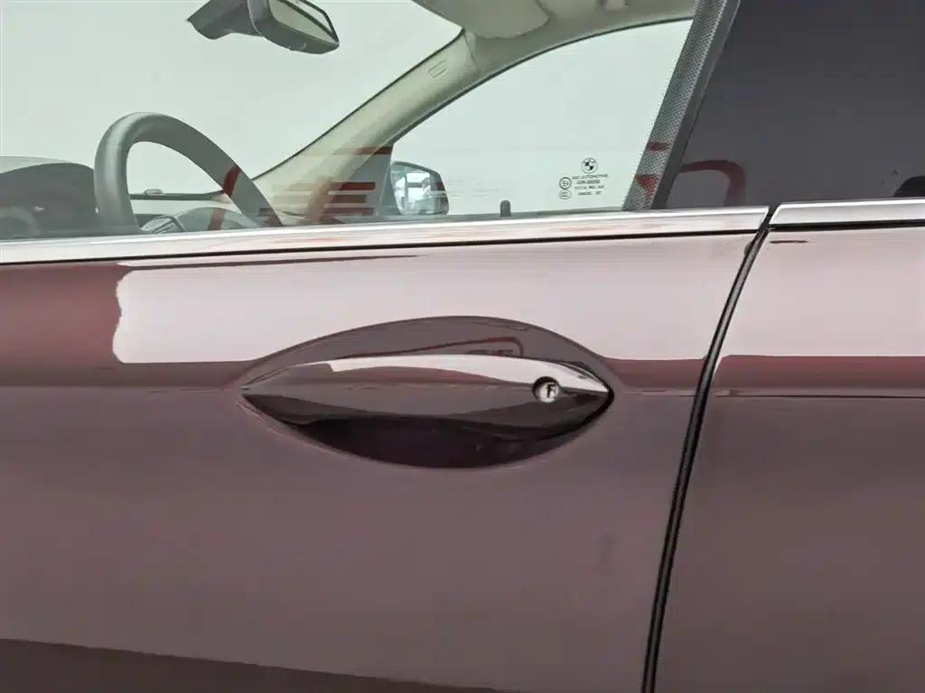 2011 BMW 5 Series GT 535i Elegant Edition — миниатюра 18