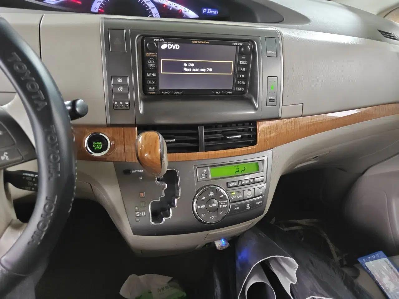 Toyota Previa 2012 2.4L 7-Seater Standard Edition — миниатюра 14