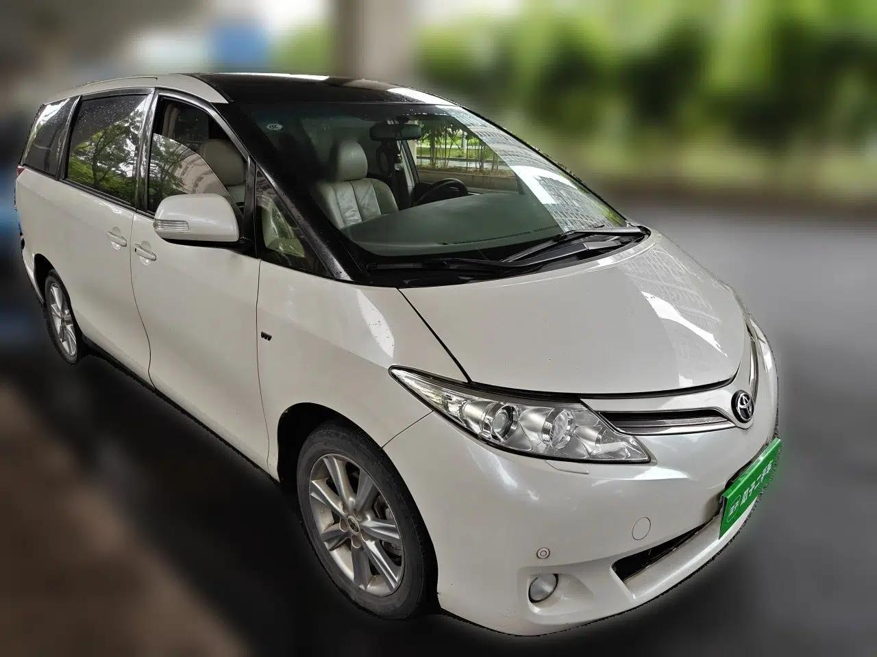 Toyota Previa 2012 2.4L 7-Seater Standard Edition — миниатюра 3