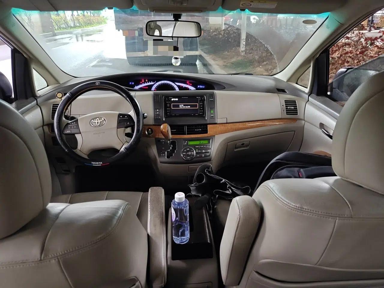 Toyota Previa 2012 2.4L 7-Seater Standard Edition — миниатюра 10