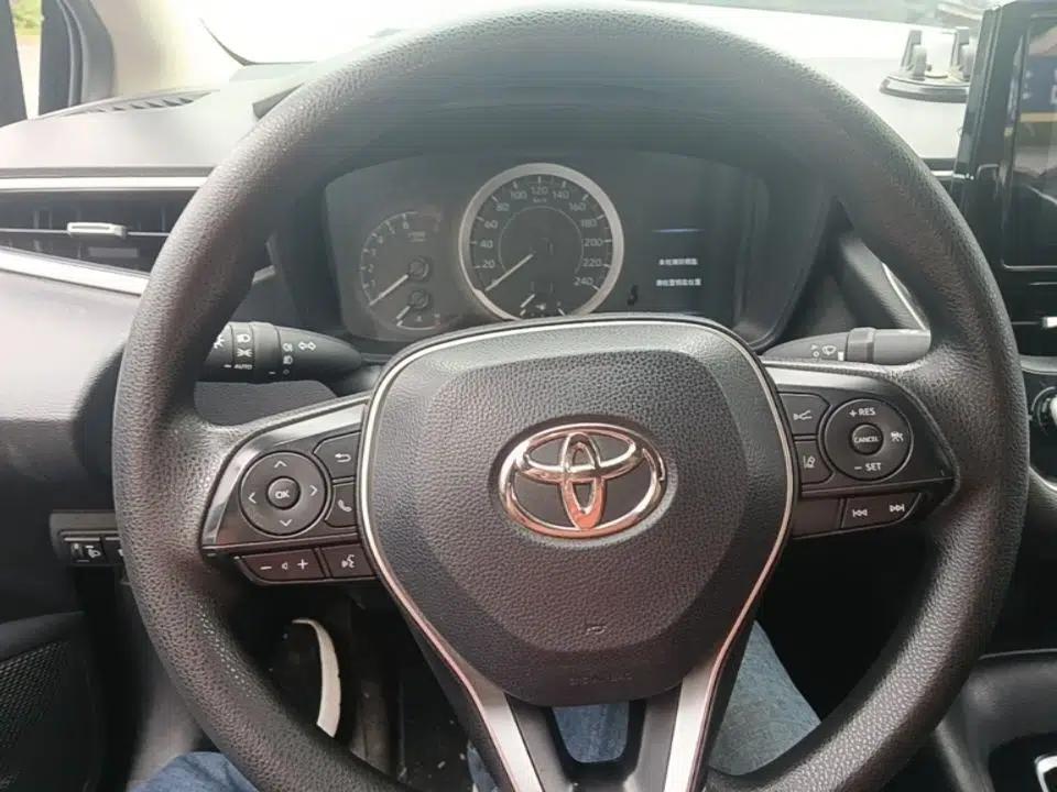 Toyota Allion 2022 2.0L Elite Edition — миниатюра 13