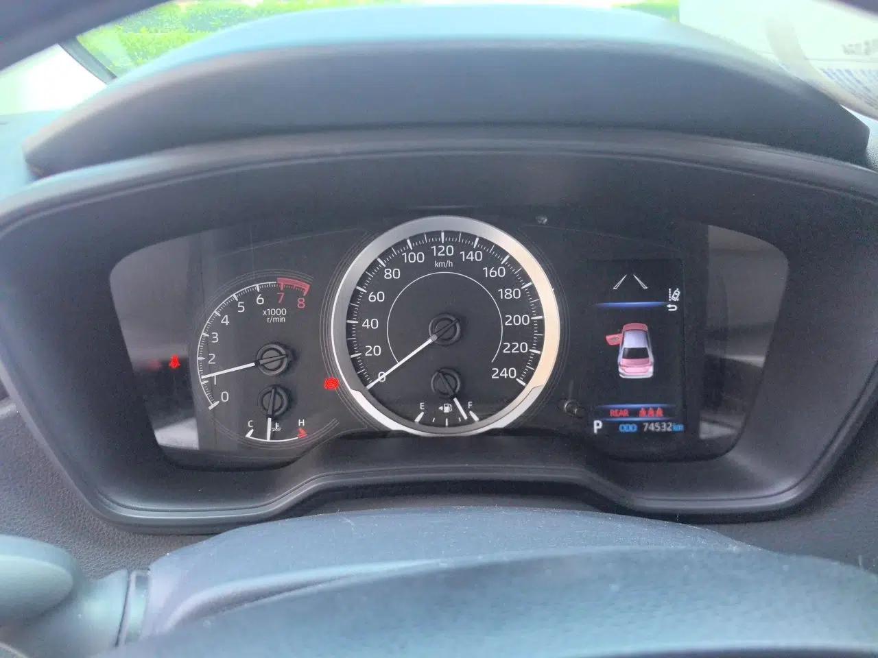 Toyota Allion 2021 2.0L Deluxe Edition — миниатюра 12