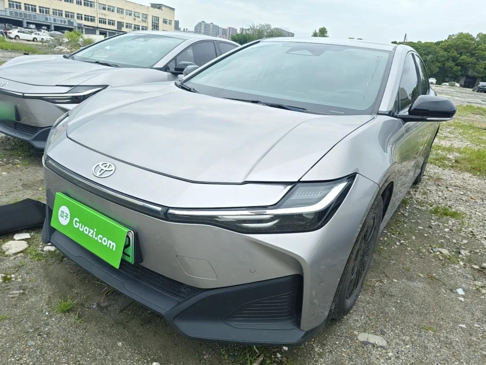Toyota bZ3 2024 517 km Elite PRO — миниатюра 1