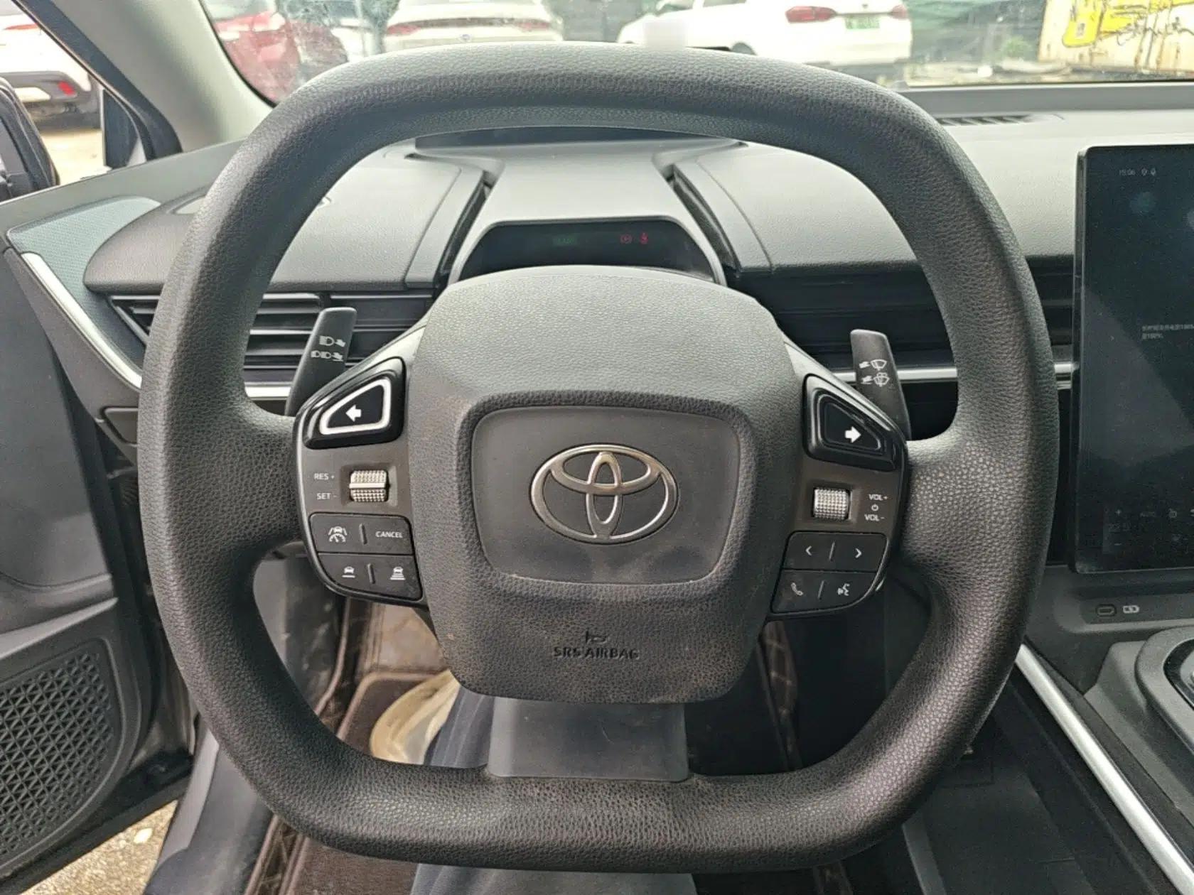 Toyota bZ3 2024 517 km Elite PRO — миниатюра 13
