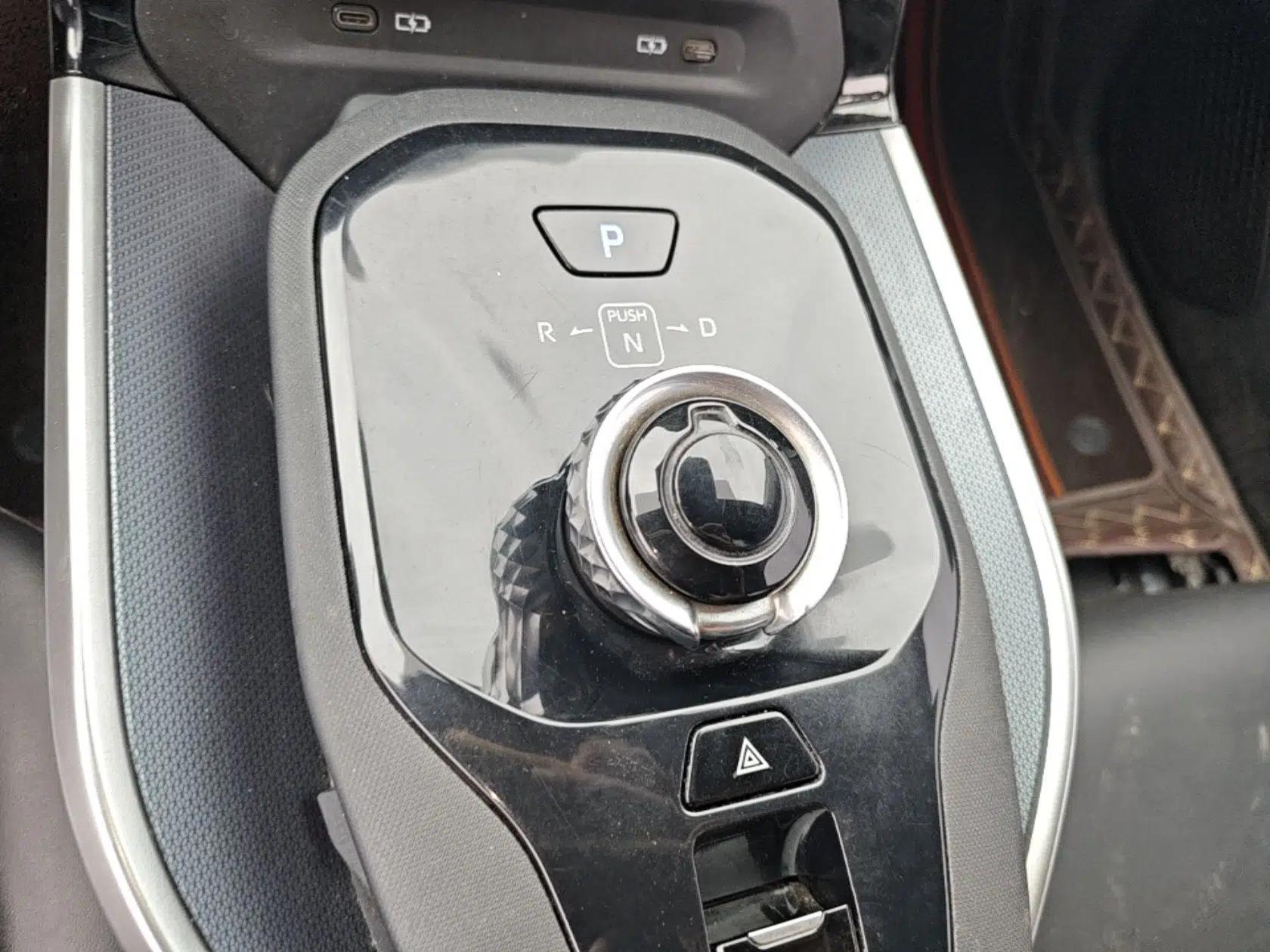Toyota bZ3 2024 517 km Elite PRO — миниатюра 16