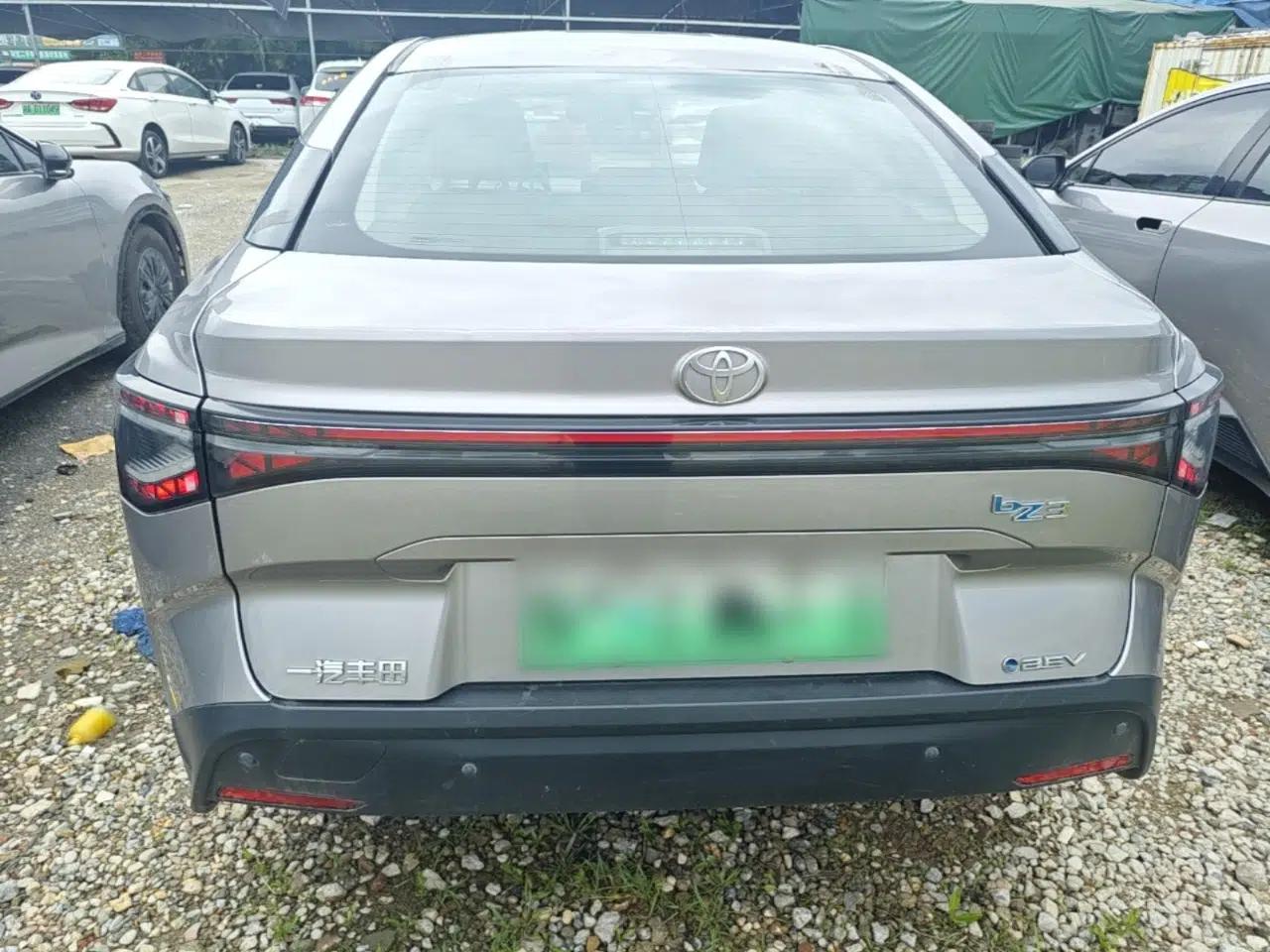 Toyota bZ3 2024 517 km Elite PRO — миниатюра 3