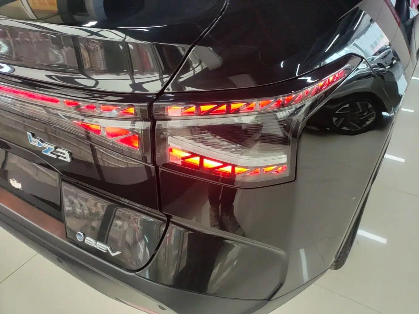 Toyota bZ3 2023 517 km Elite PRO — миниатюра 7