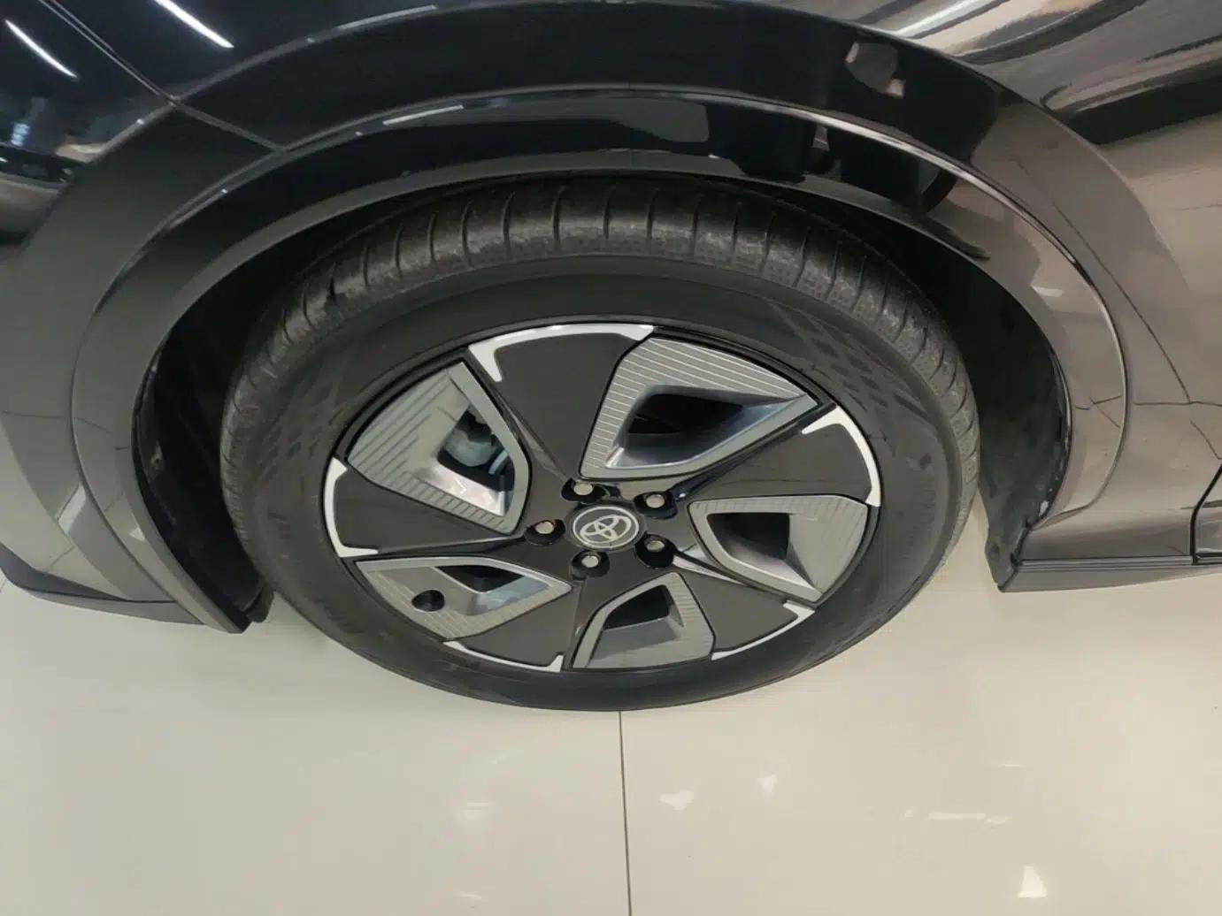 Toyota bZ3 2023 517 km Elite PRO — миниатюра 8