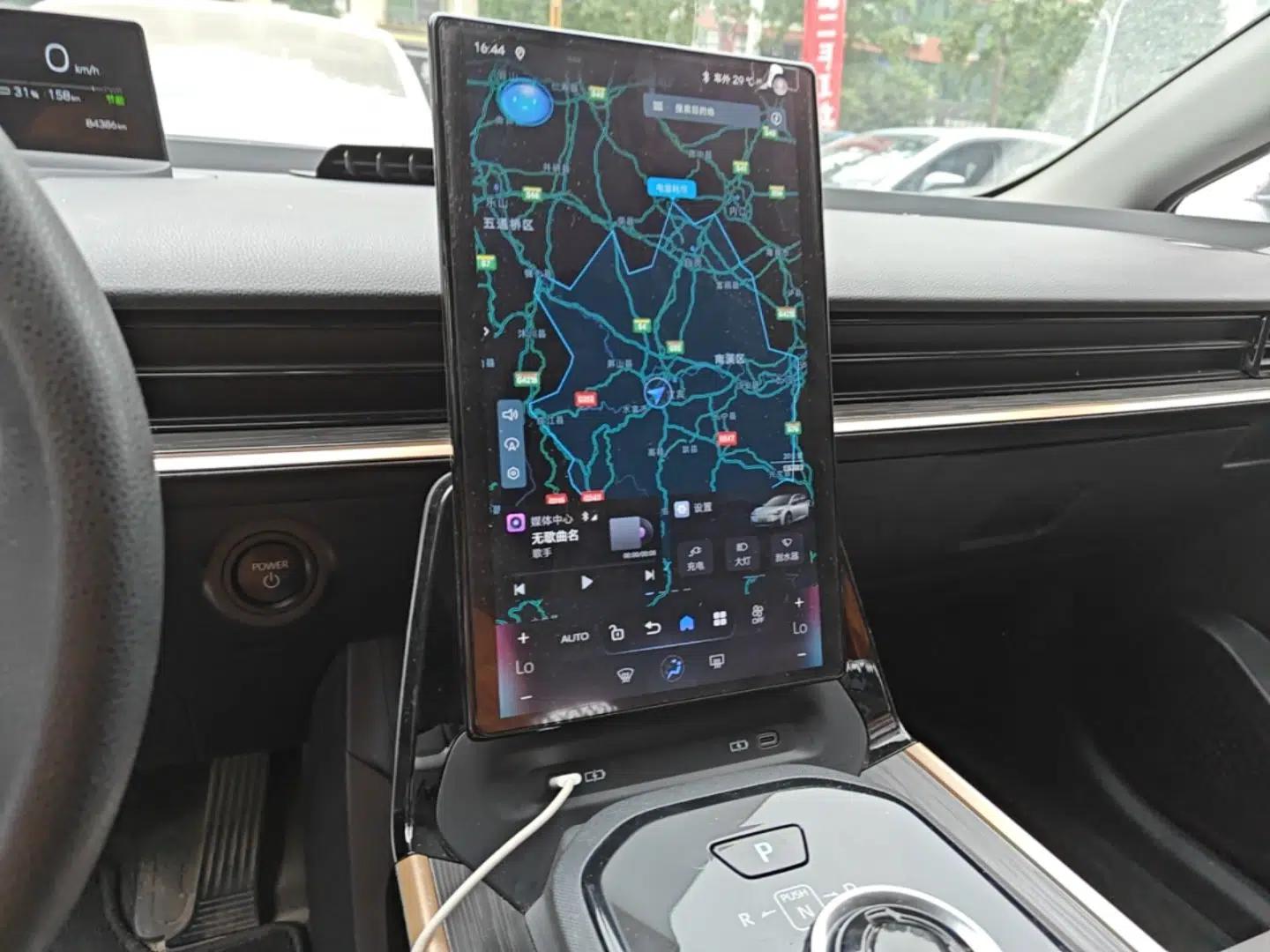 Toyota bZ3 2024 517 km Elite PRO — миниатюра 16