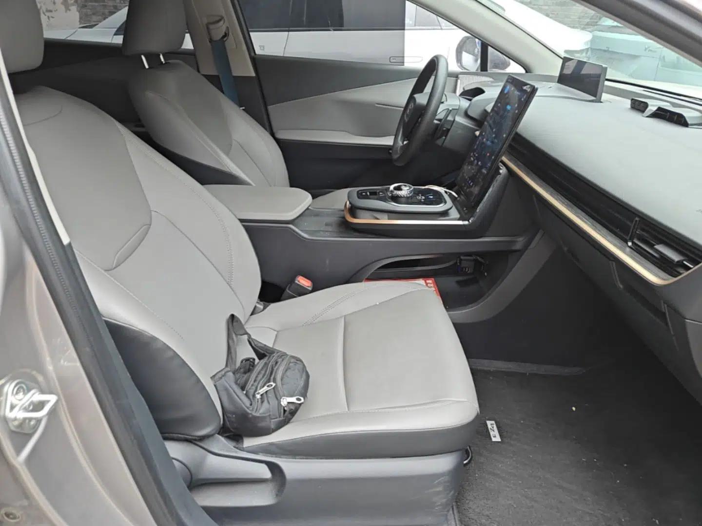 Toyota bZ3 2024 517 km Elite PRO — миниатюра 23