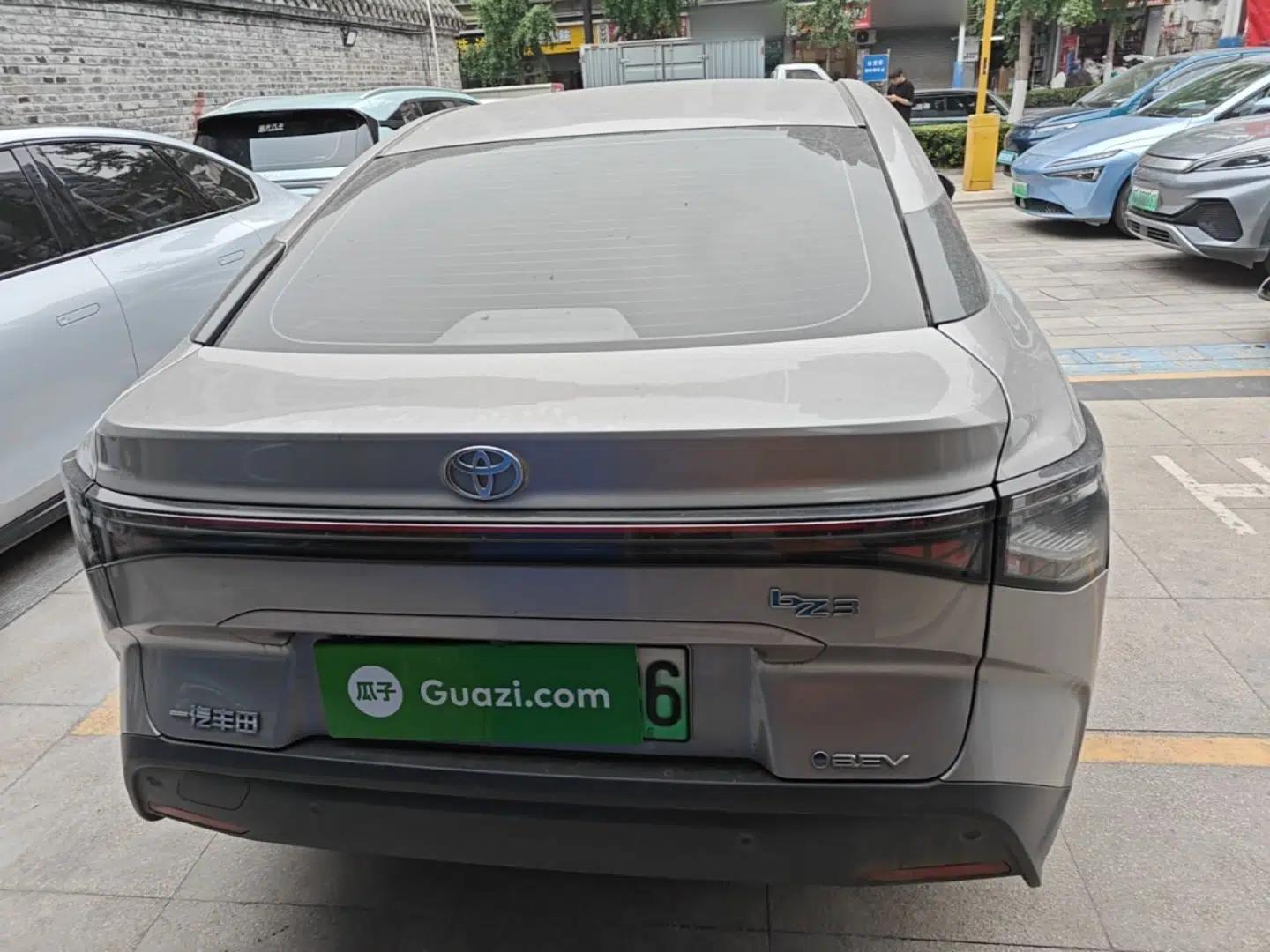 Toyota bZ3 2024 517 km Elite PRO — миниатюра 5