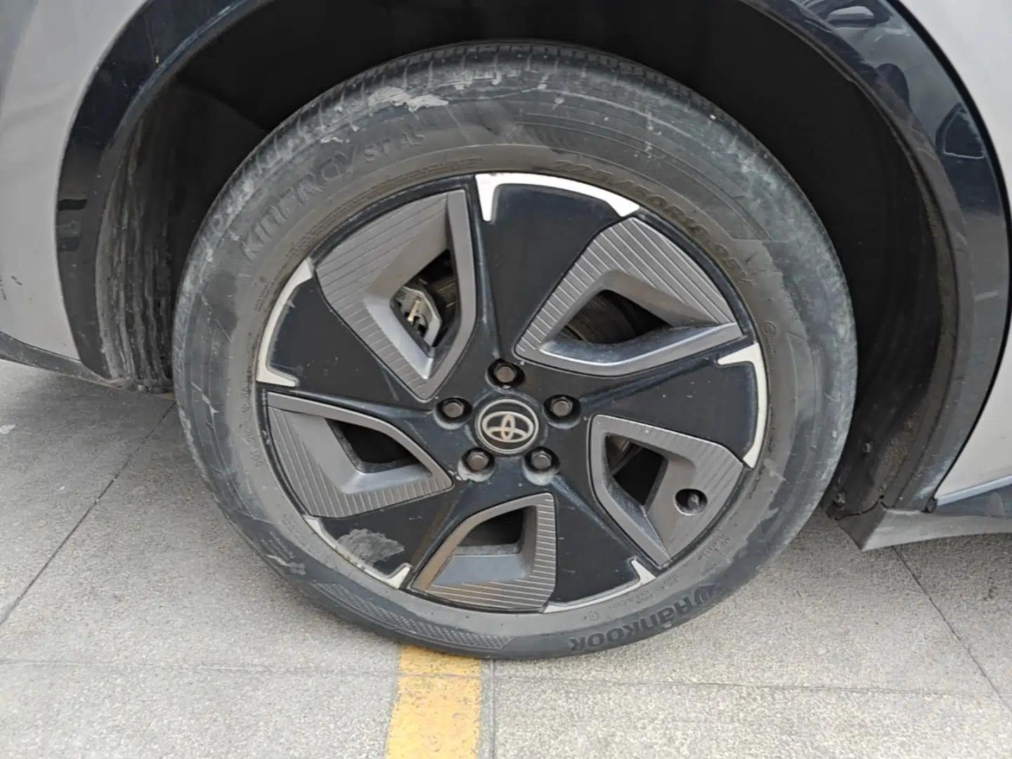 Toyota bZ3 2024 517 km Elite PRO — миниатюра 10