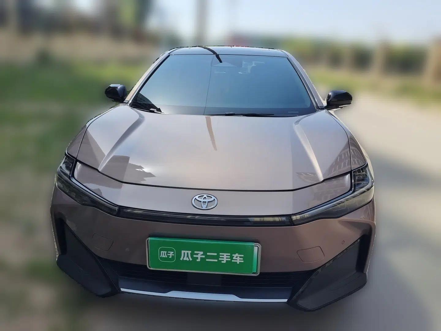 Toyota bZ3 2023 616 km Long-Range Premium — миниатюра 2
