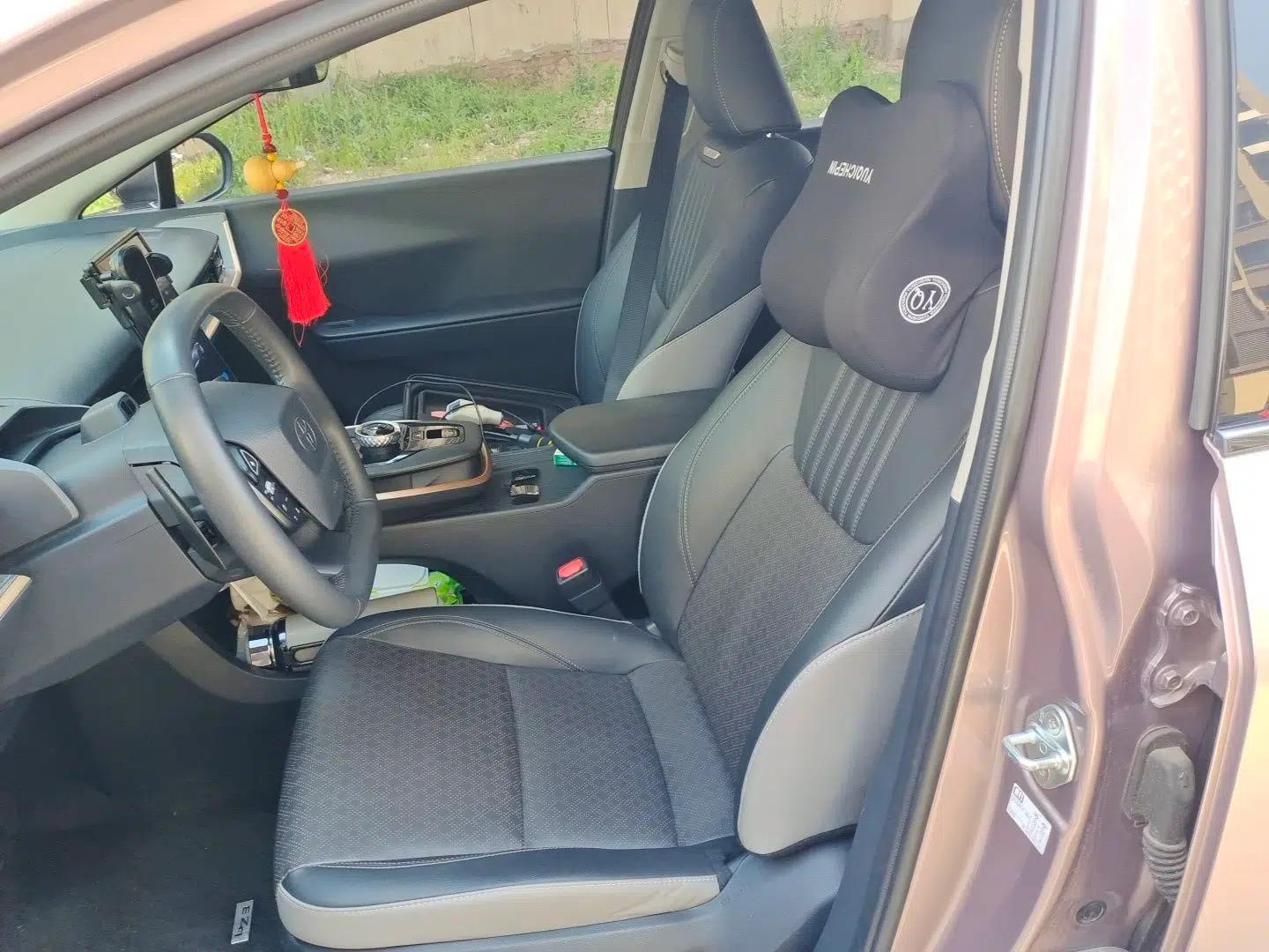 Toyota bZ3 2023 616 km Long-Range Premium — миниатюра 16