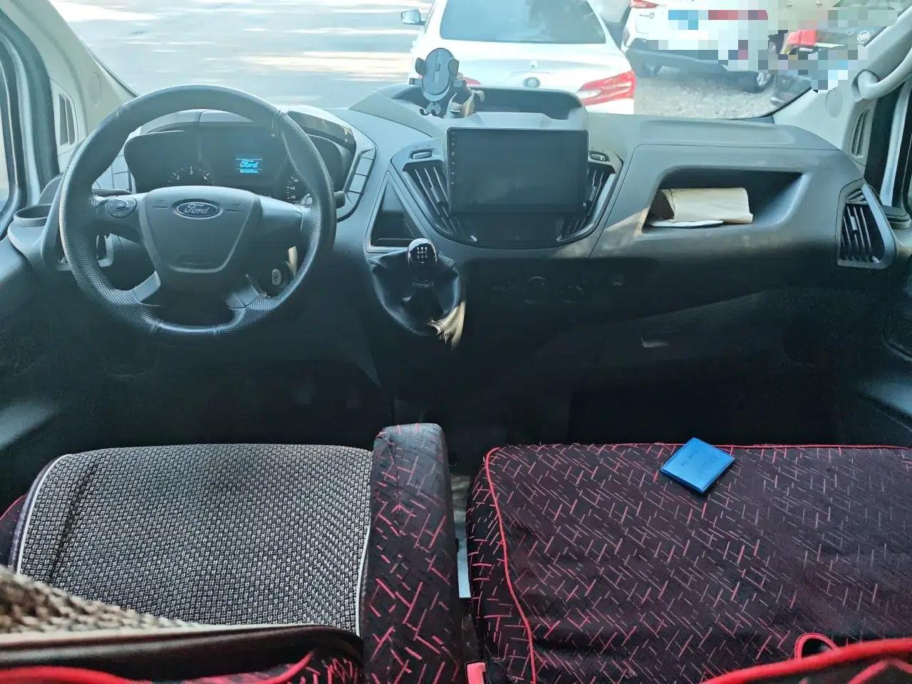 Ford Transit 2019 2.0T Diesel Multi-Purpose Commercial Vehicle Short Wheelbase Low Roof 6-Seater China VI Standard — миниатюра 10