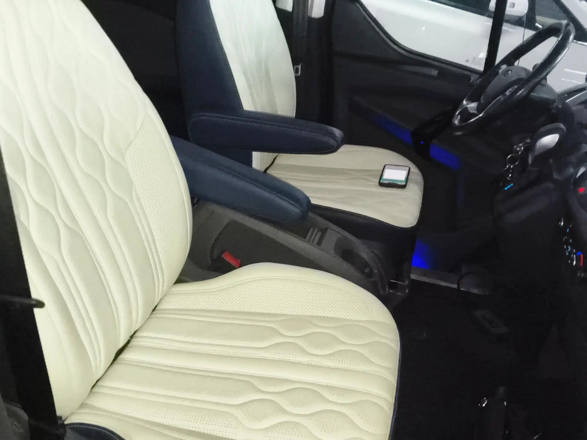 Ford Tourneo Custom 2020 2.0T Automatic Elite Edition China VI Standard — миниатюра 32
