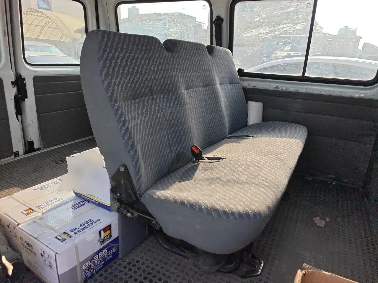 Ford Classic Transit 2015 2.8T Diesel Multi-Function Vehicle Short Wheelbase 6-Seater Mid-Roof Edition JX493ZLQ4 — миниатюра 18
