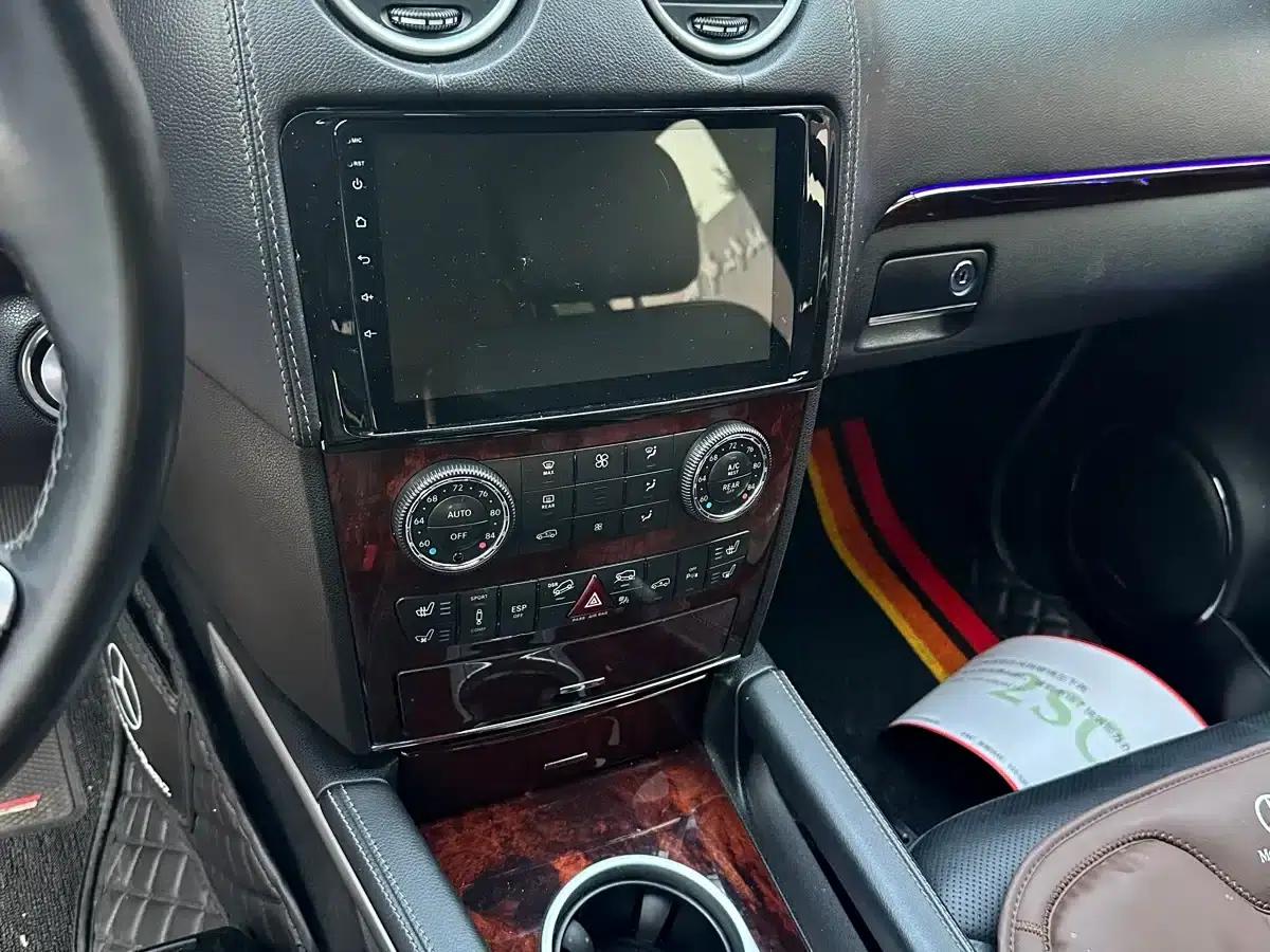 Mercedes-Benz GL-Class 2012 GL 550 — миниатюра 5