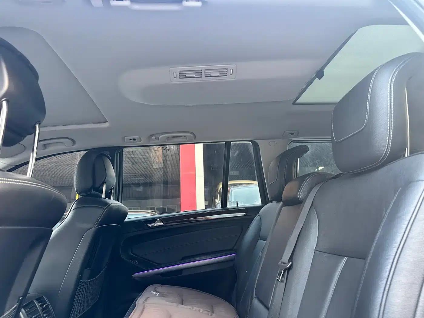 Mercedes-Benz GL-Class 2012 GL 550 — миниатюра 6