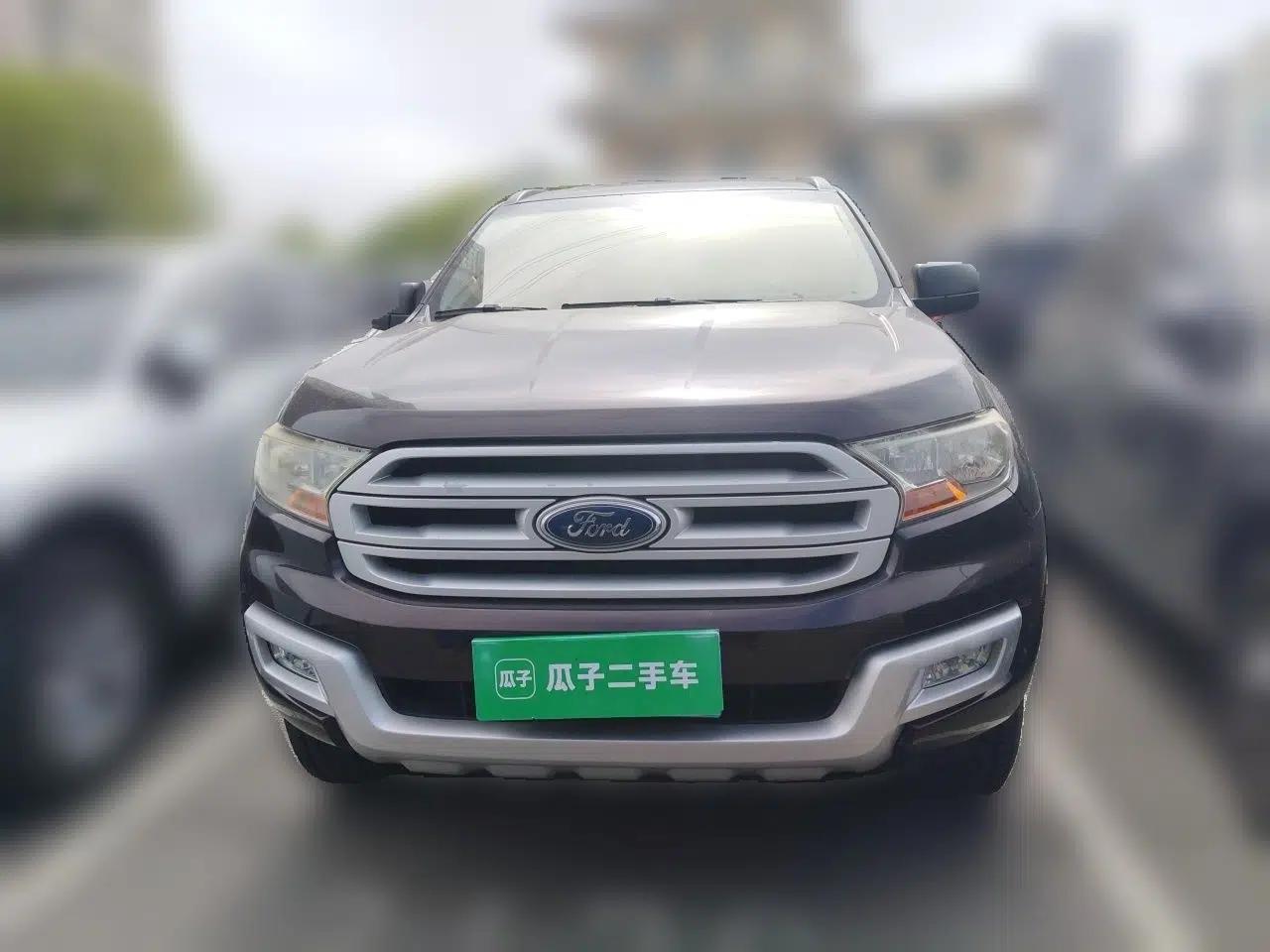 Ford Everest 2016 2.0T Gasoline Automatic 4x4 Elite Edition — миниатюра 2