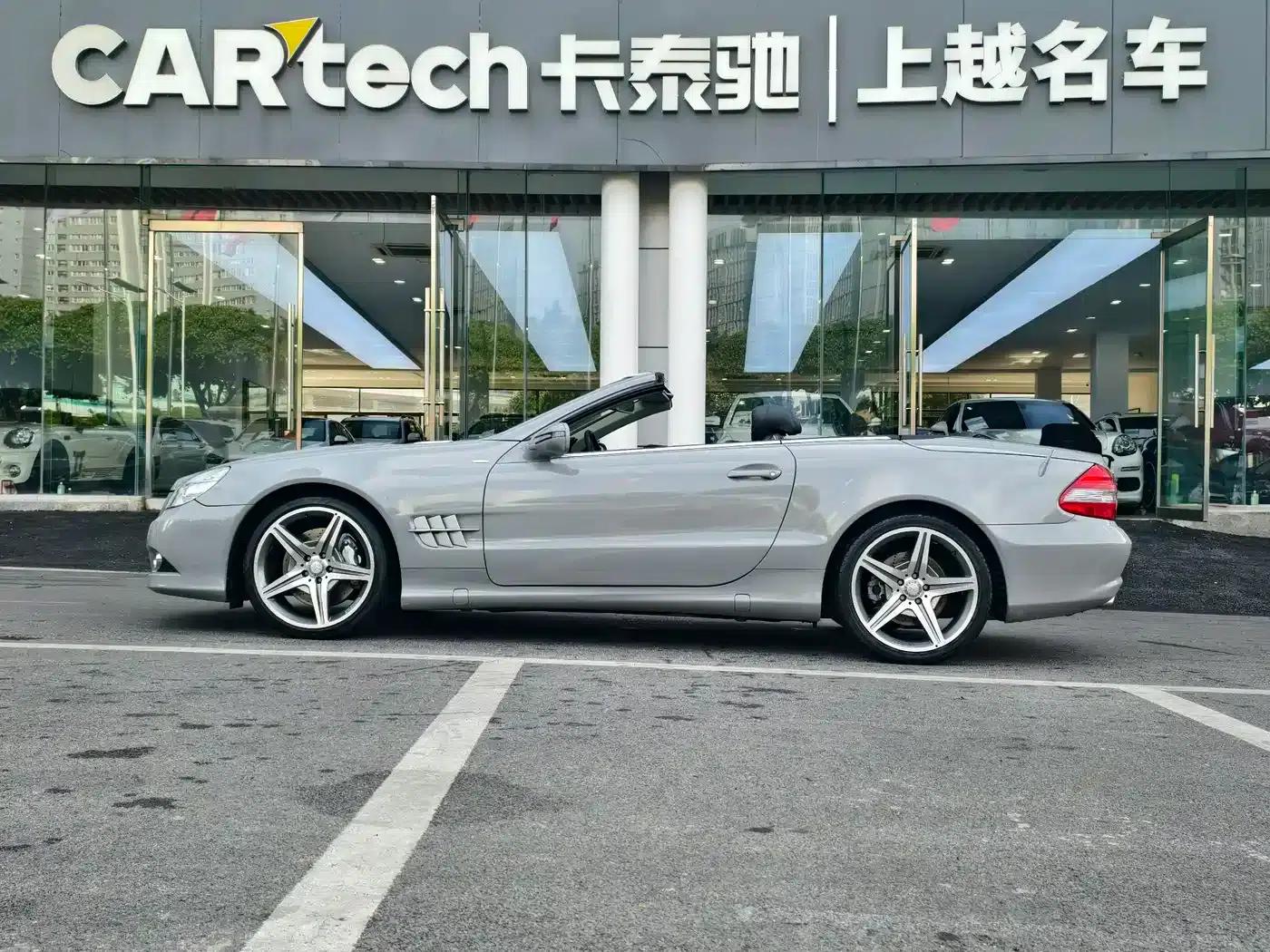 Mercedes-Benz SL-Class 2010 SL 350 — миниатюра 2