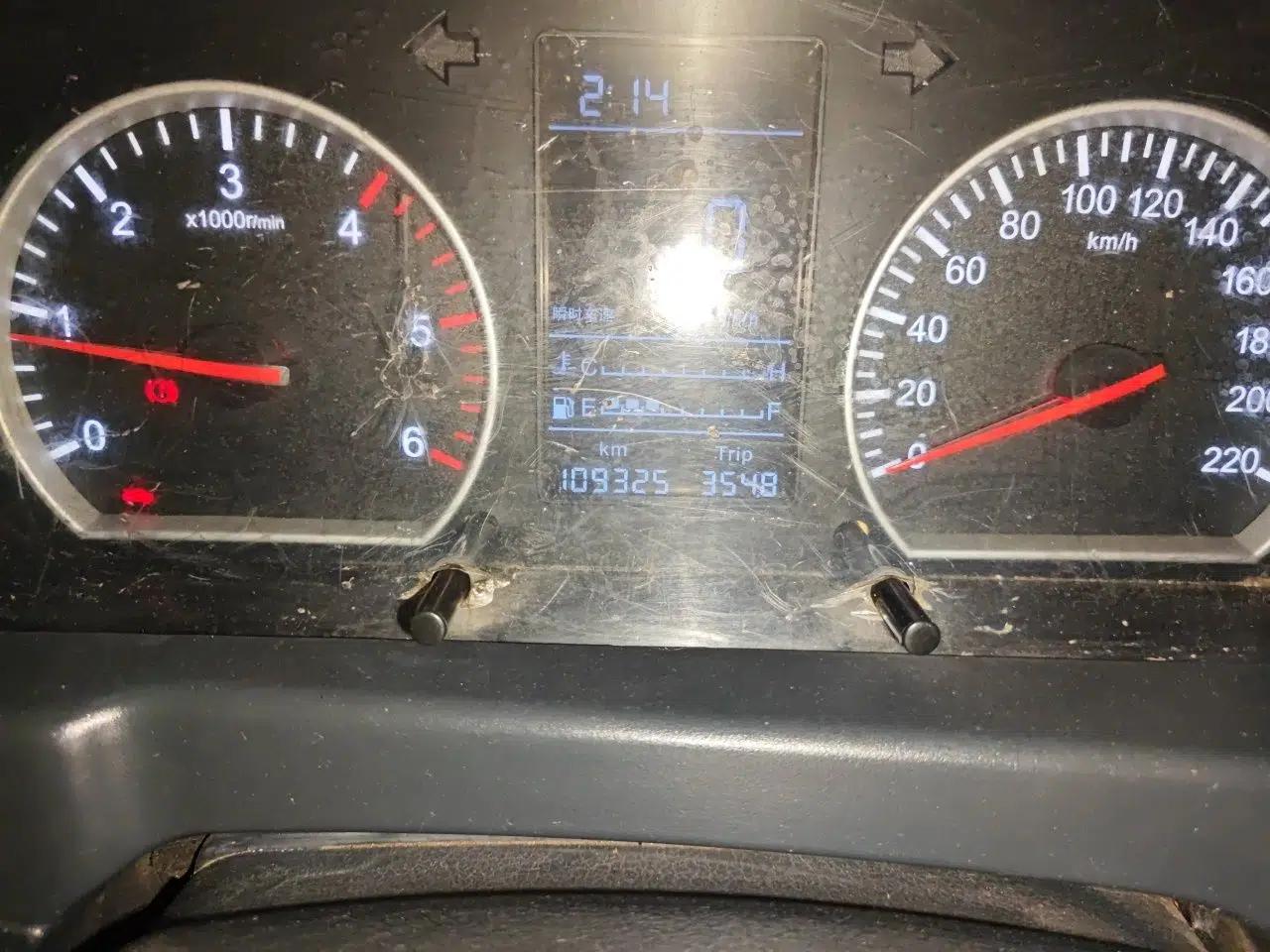 Foton Tunland 2017 2.8T E3 Diesel Two-Wheel Drive Extended Comfort Version BJ493ZLQ4 — миниатюра 13