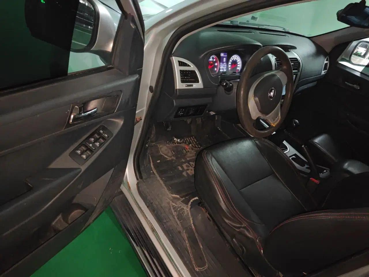 Foton Tunland 2017 2.8T E3 Diesel Two-Wheel Drive Extended Comfort Version BJ493ZLQ4 — миниатюра 17