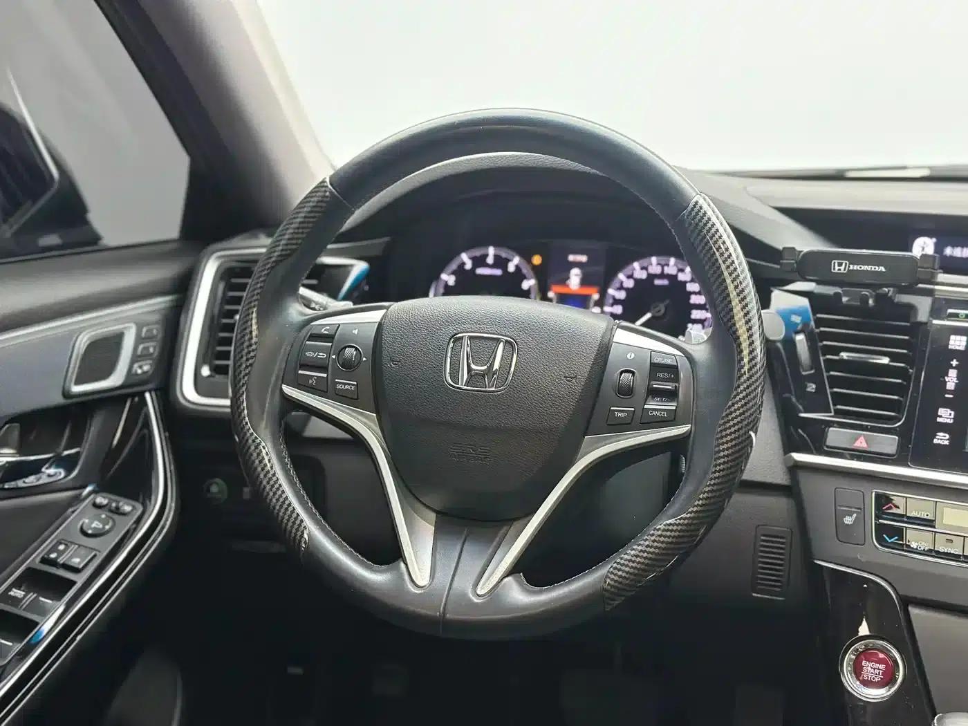 Spirior 2017 2.0L Comfort Edition — миниатюра 13