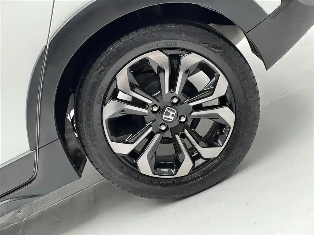 LIFE 2023 1.5L CVT CRO-S Fun Edition — миниатюра 18