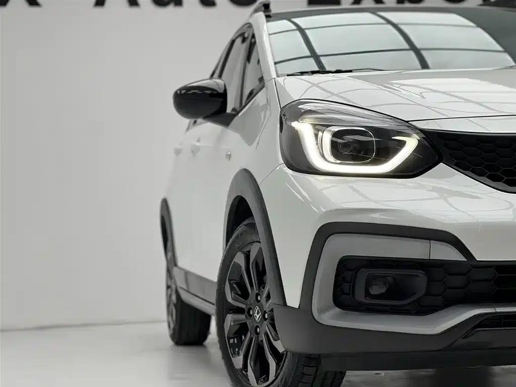 LIFE 2023 1.5L CVT CRO-S Fun Edition — миниатюра 4