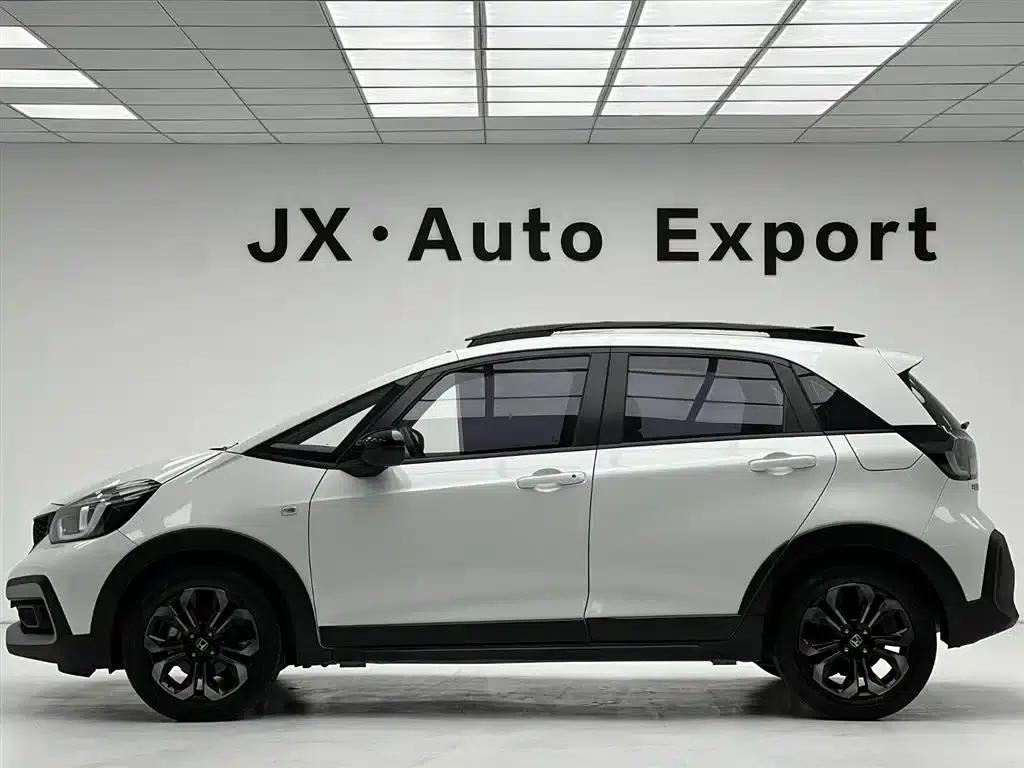 LIFE 2023 1.5L CVT CRO-S Fun Edition — миниатюра 5