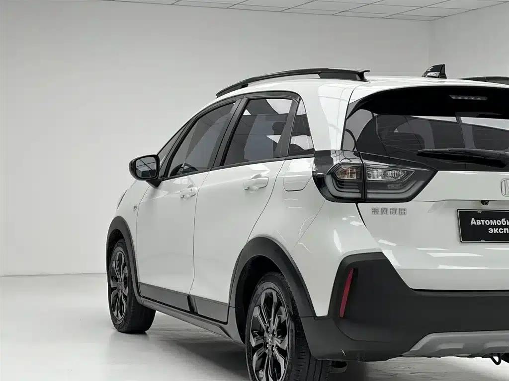 LIFE 2023 1.5L CVT CRO-S Fun Edition — миниатюра 7