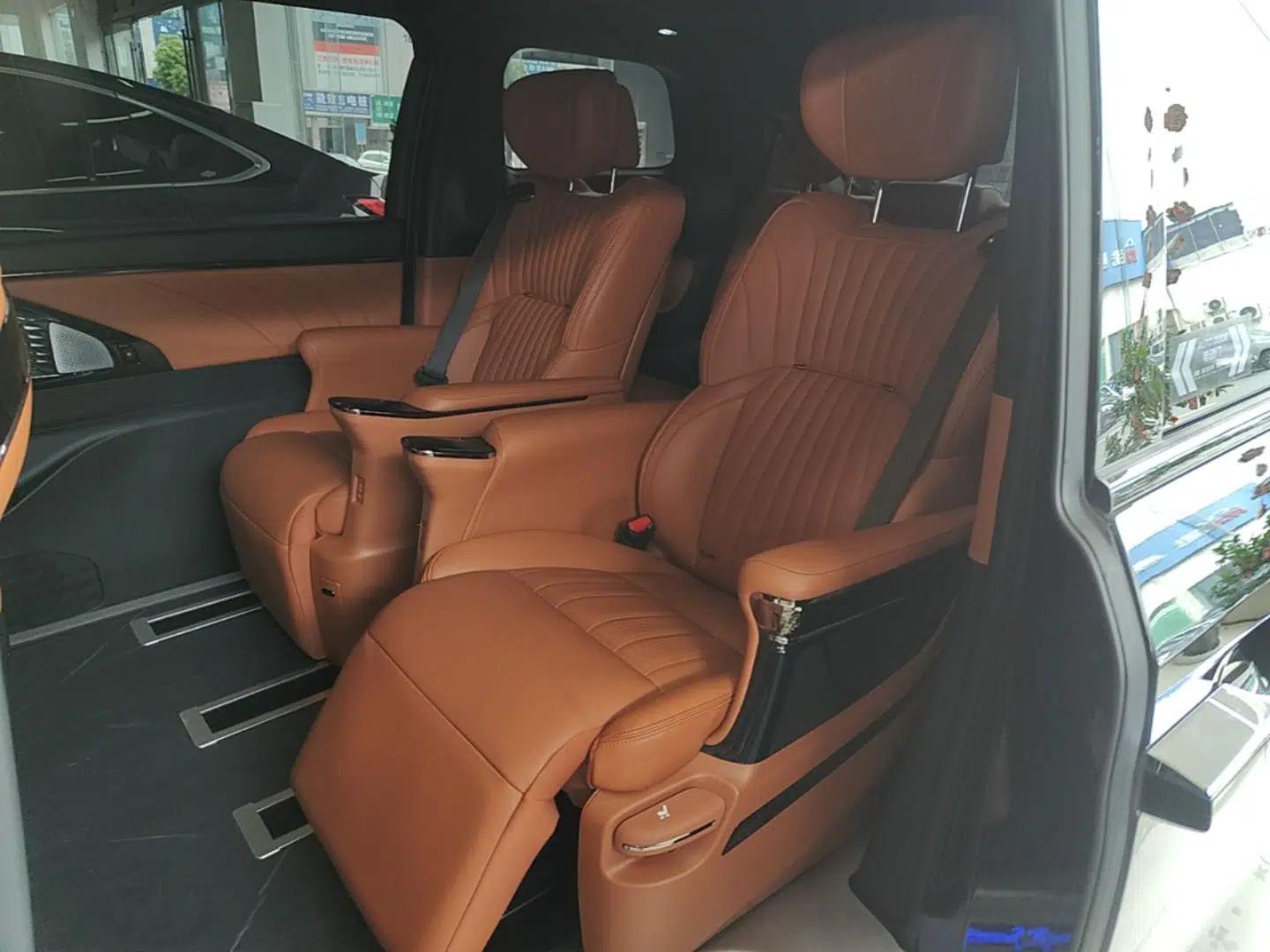 GAC Trumpchi E9 2025 E9 Superfast Charging Deluxe Edition — миниатюра 20