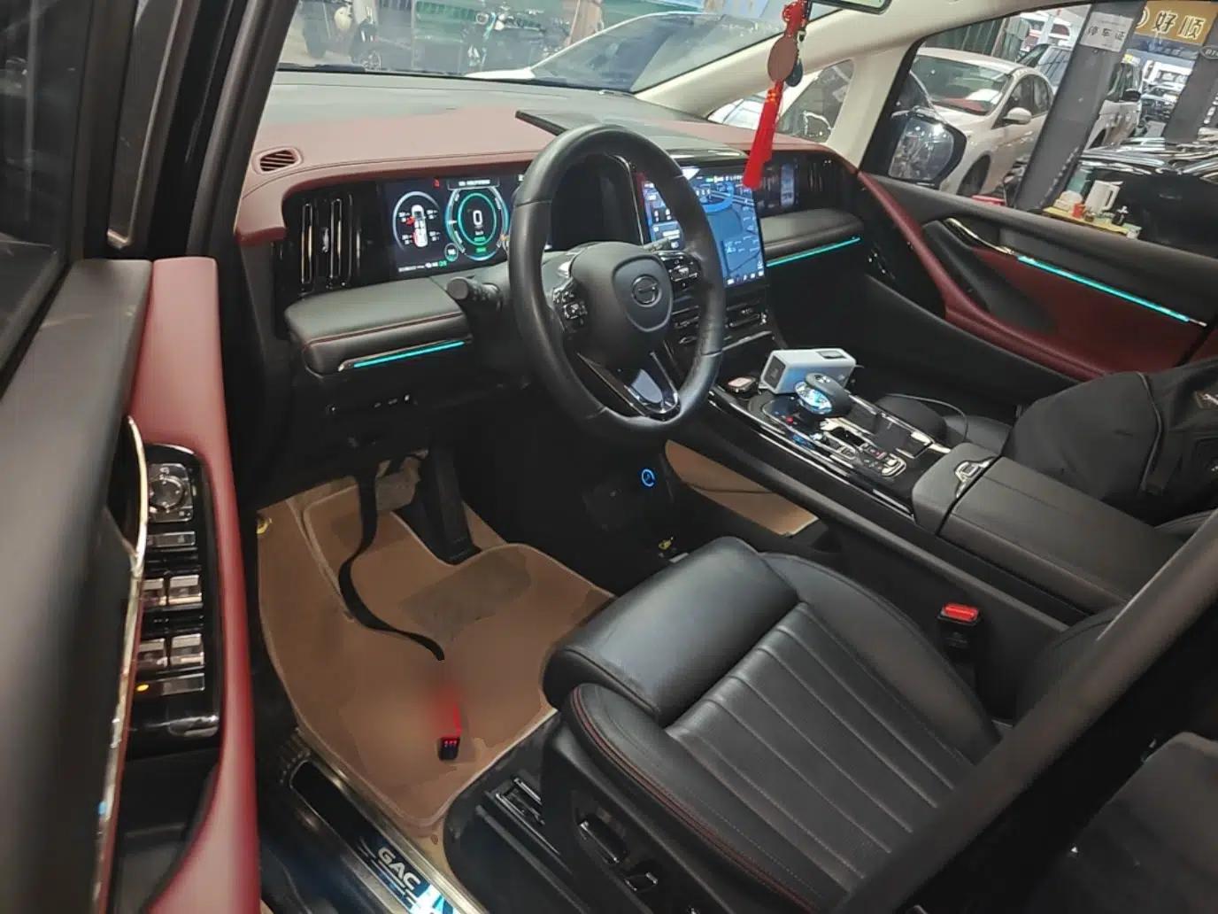 GAC Trumpchi E9 2024 E9 Master Edition — миниатюра 18