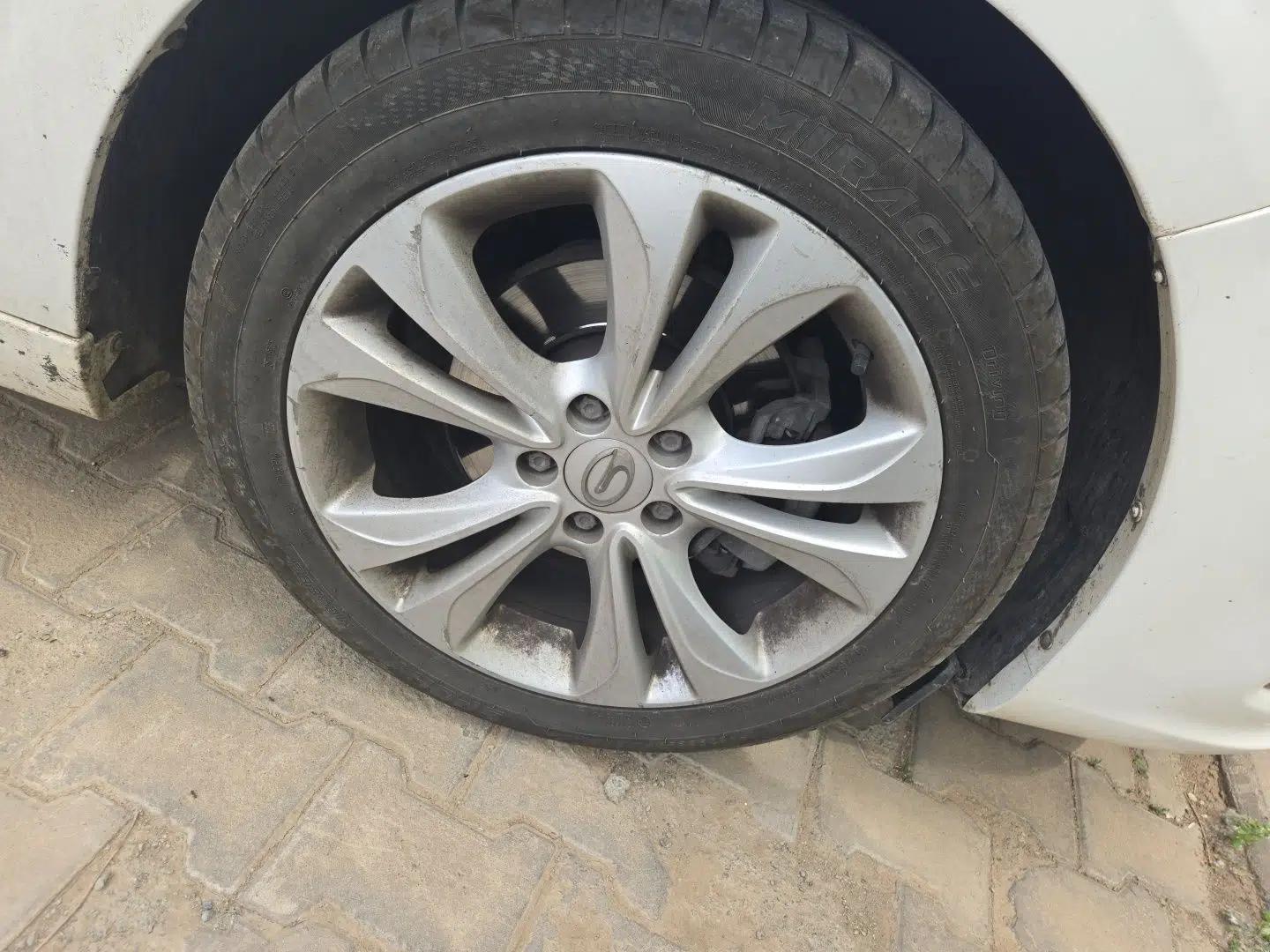 GAC Trumpchi GA6 2015 1.6T Manual Elite Model — миниатюра 8