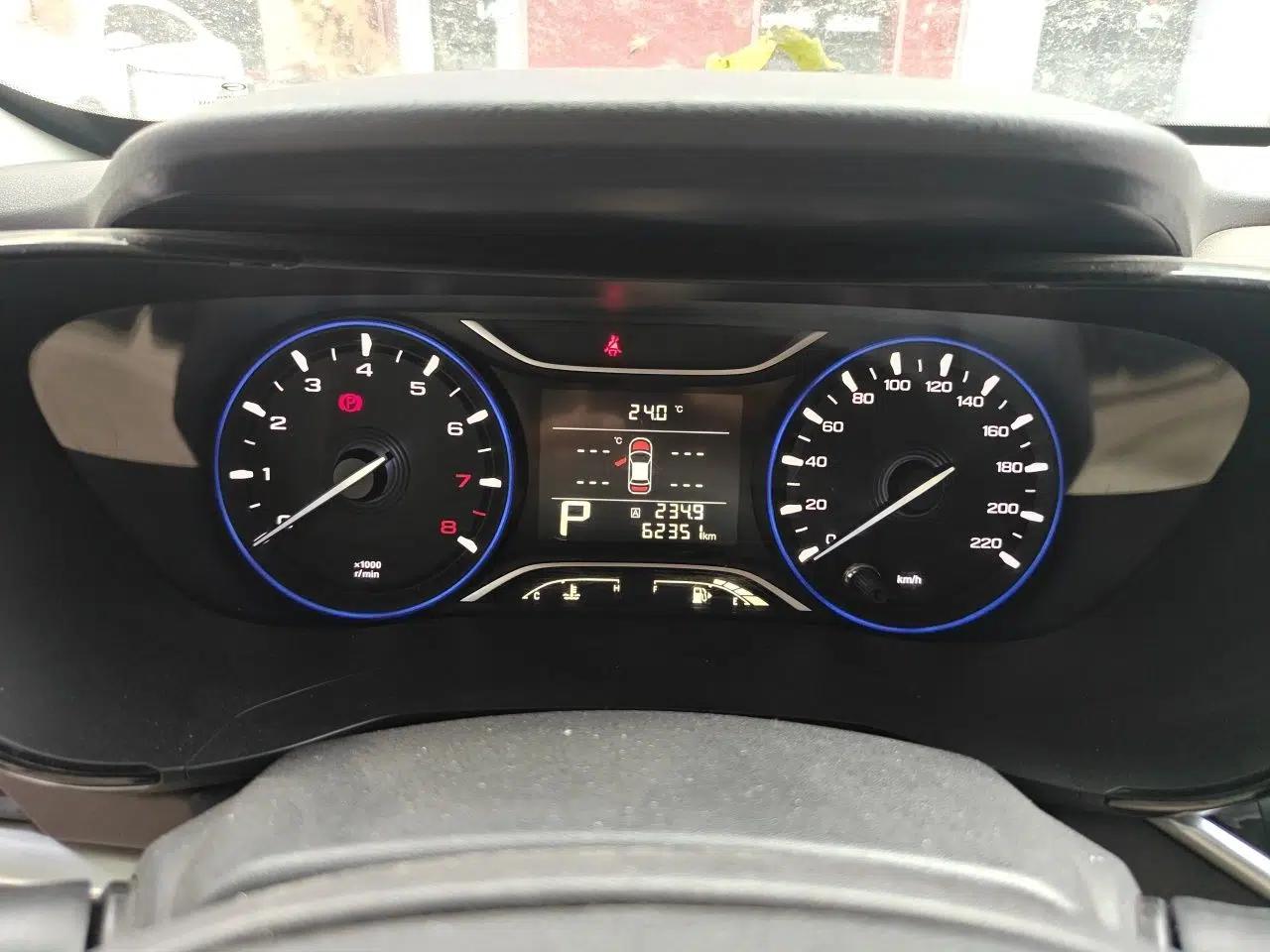 GAC Trumpchi GA4 2018 200T Automatic Luxury Edition — миниатюра 12