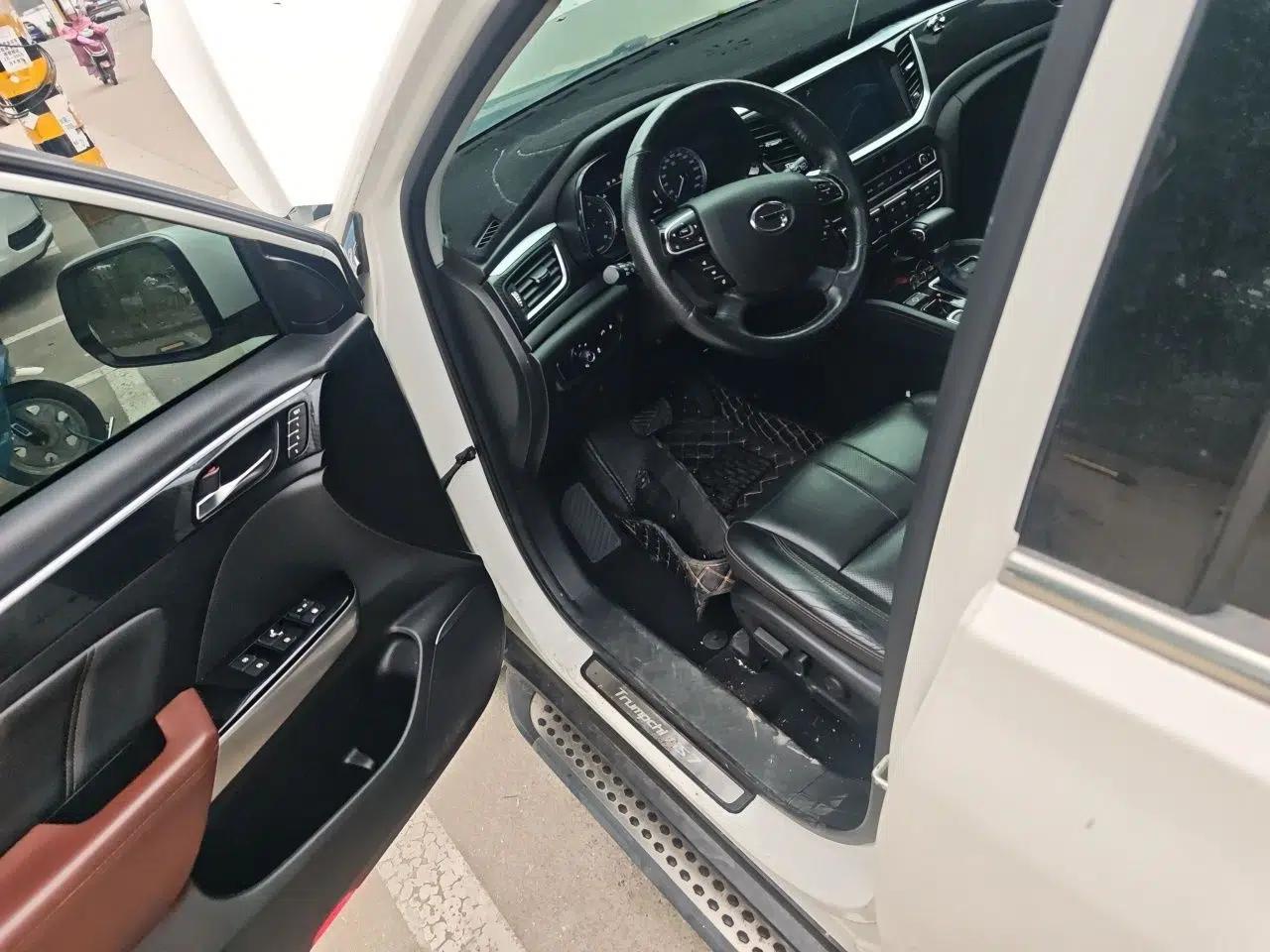 GAC Trumpchi GS7 2017 320T Two-Wheel-Drive Luxury Smart Connectivity Model — миниатюра 13