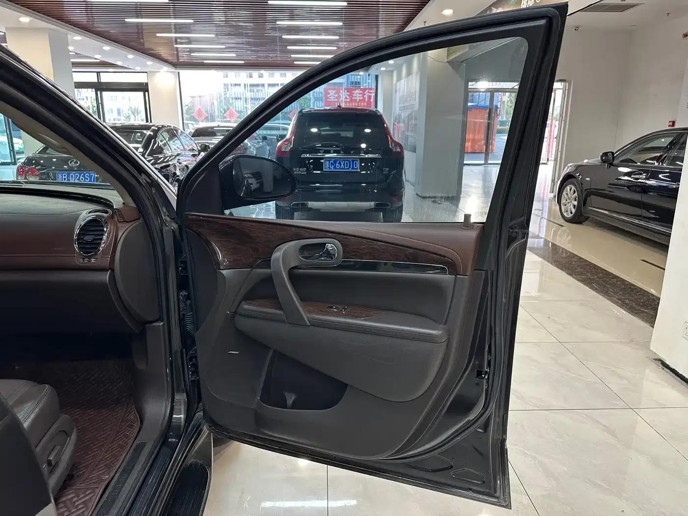 Enclave 2014 3.6L AWD Smart Flagship Edition — миниатюра 16