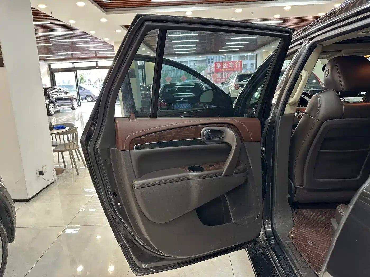 Enclave 2014 3.6L AWD Smart Flagship Edition — миниатюра 18