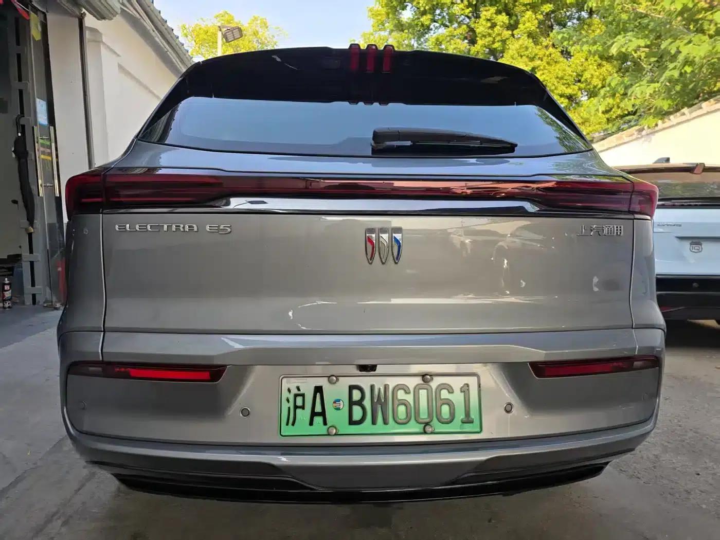 Buick E5 2023 Premium Standard Range Edition — миниатюра 8