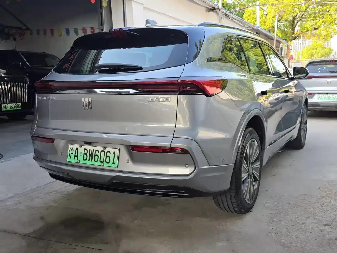 Buick E5 2023 Premium Standard Range Edition — миниатюра 9