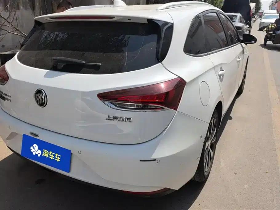 Buick Verano 2018 18T Automatic Elite — миниатюра 3