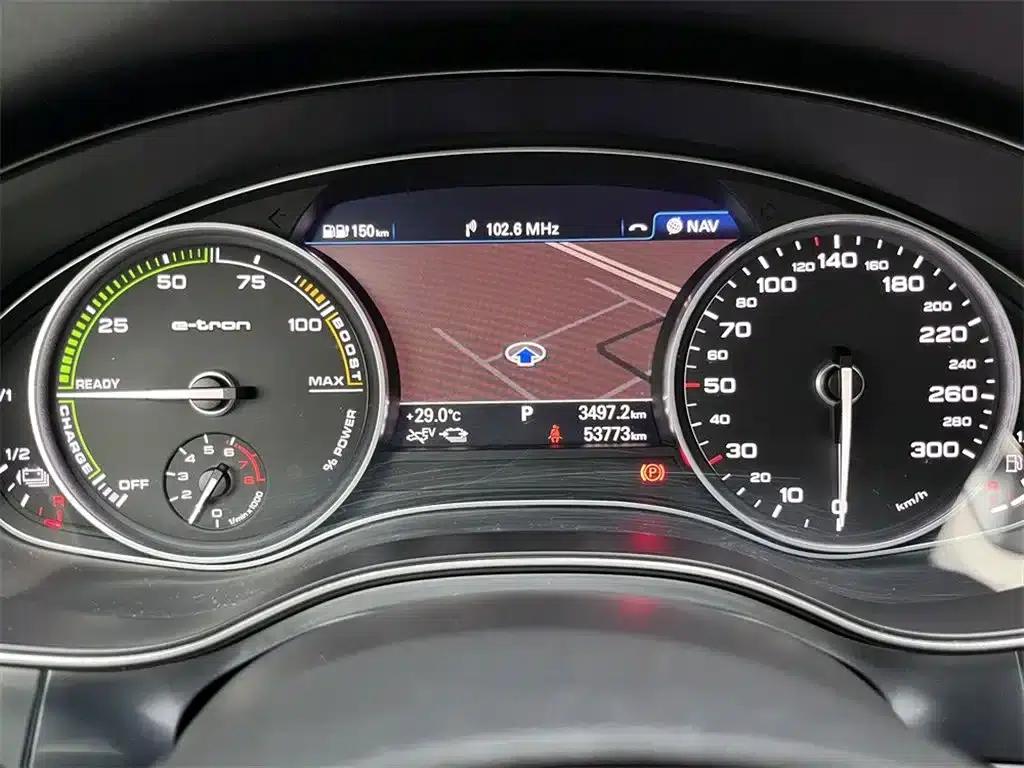 Audi A6L PHEV 2018 40 e-tron — миниатюра 10