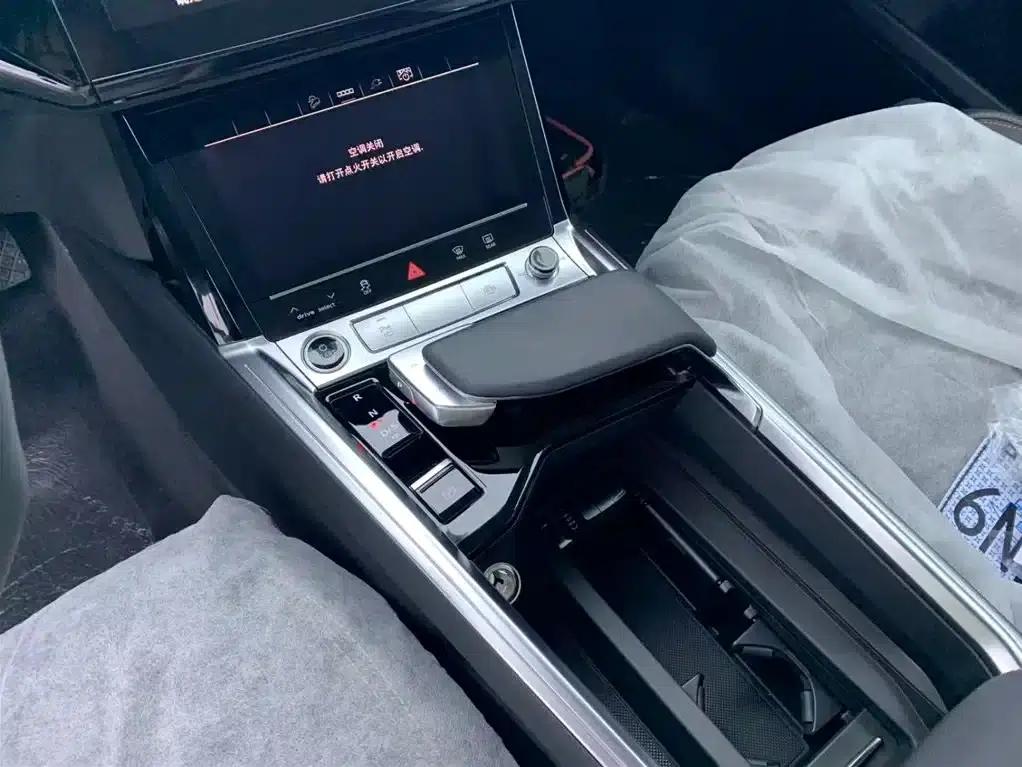 Audi e-tron 2021 50 quattro Luxury — миниатюра 22