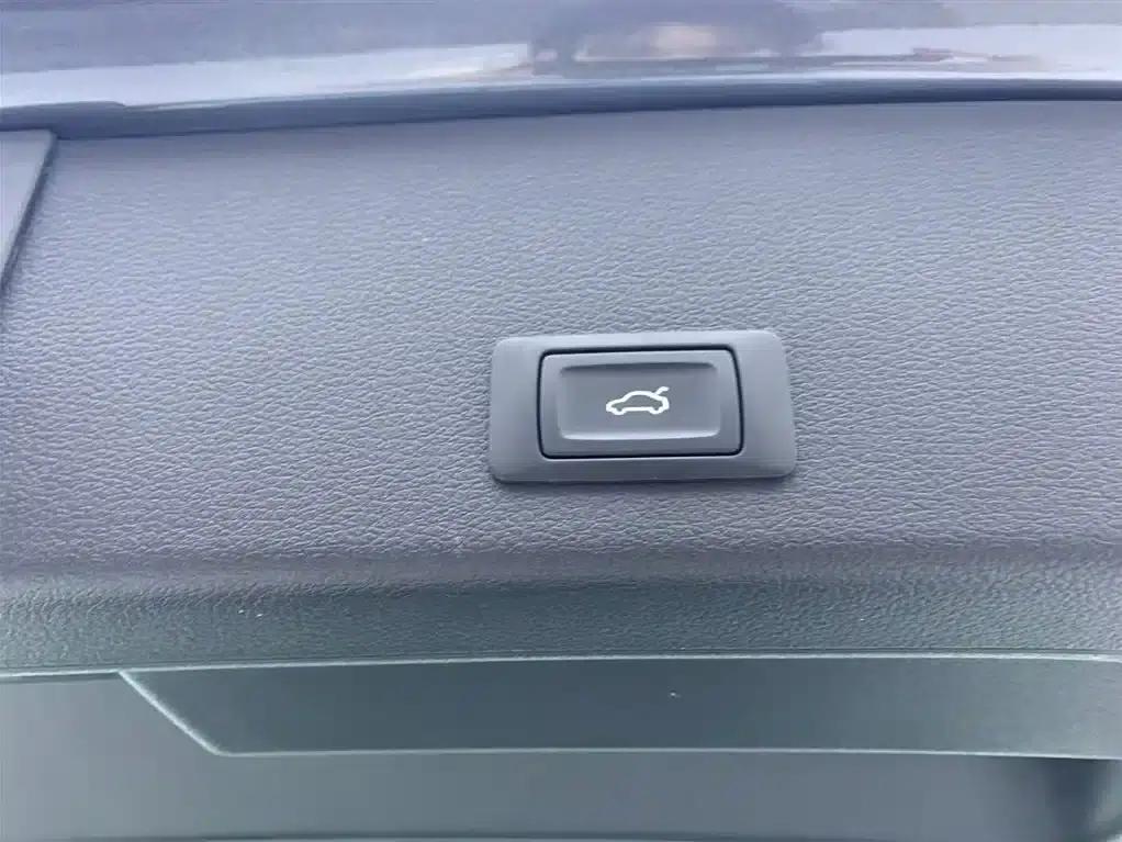 Audi e-tron 2021 50 quattro Luxury — миниатюра 9