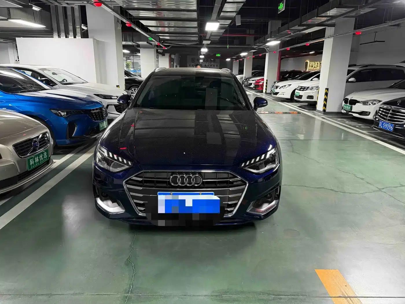 2021 Audi A4 (Imported) Avant 40 TFSI Fashion Dynamic Edition — миниатюра 2