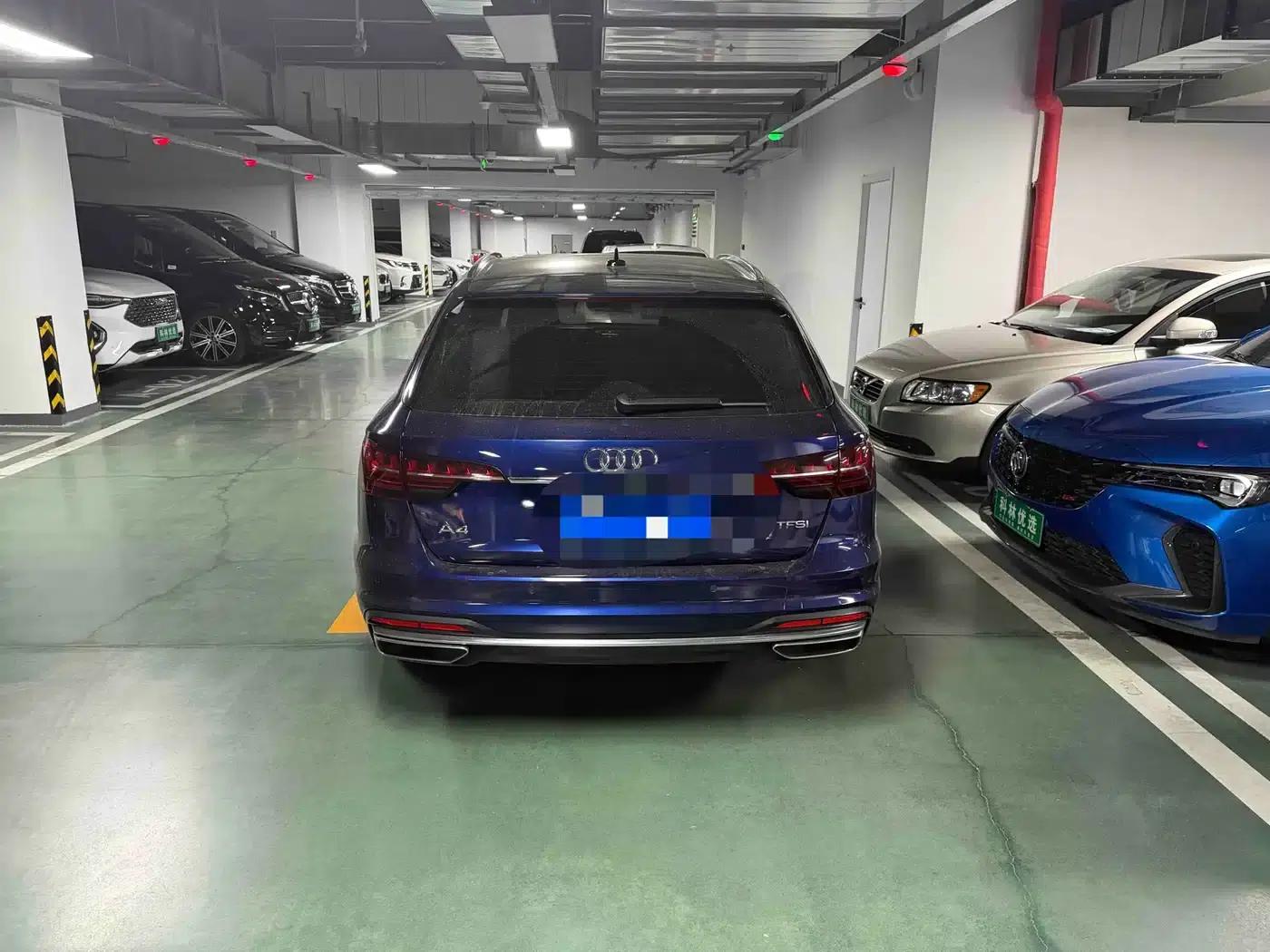 2021 Audi A4 (Imported) Avant 40 TFSI Fashion Dynamic Edition — миниатюра 8