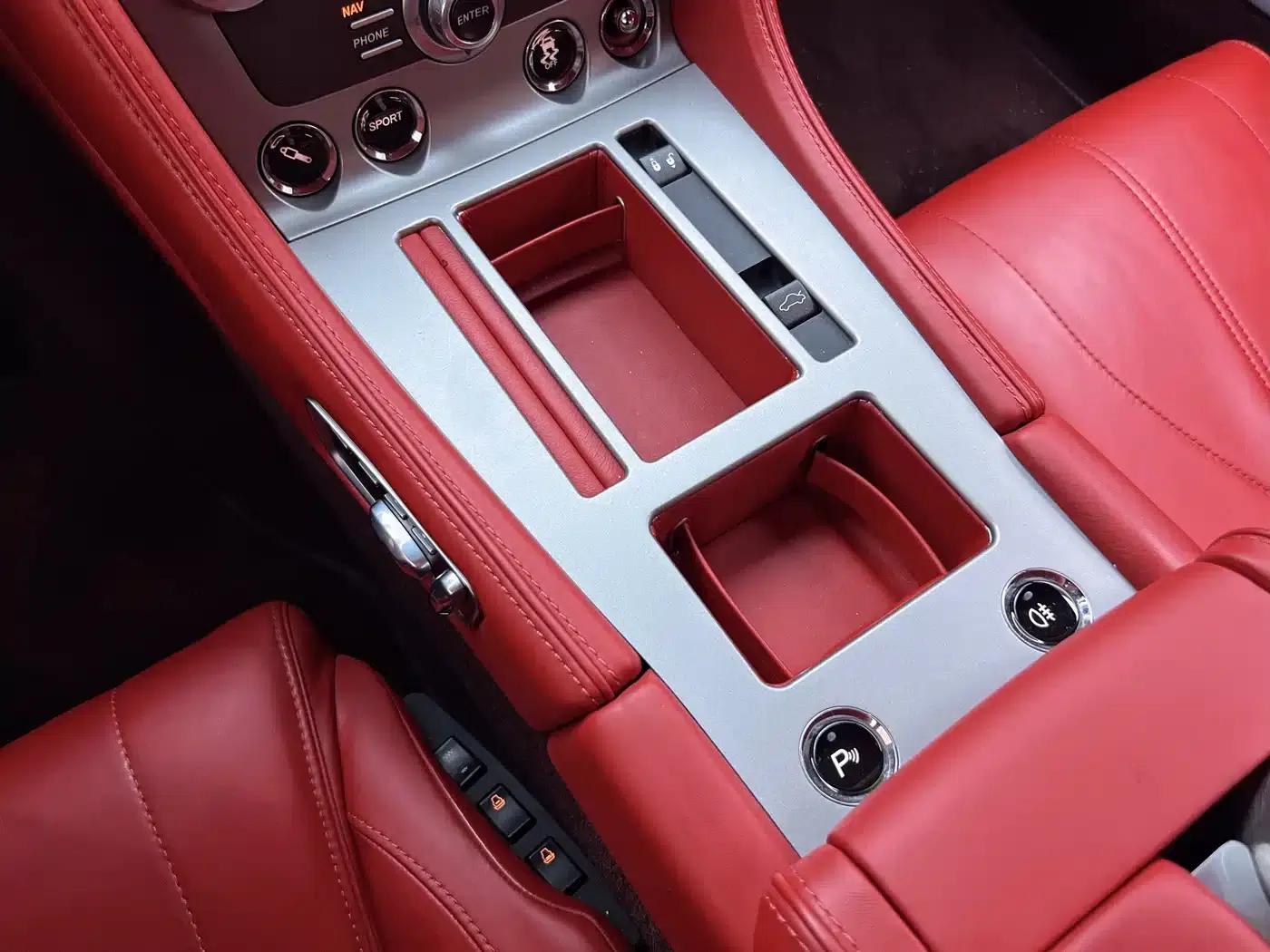 Aston Martin DB9 2013 6.0L Coupe — миниатюра 9